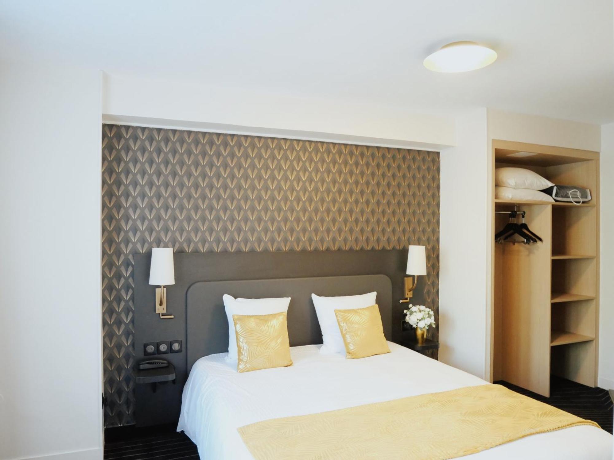 Logis Le Clos Deauville Saint Gatien Buitenkant foto